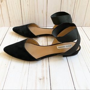 Steve Madden Black Ankle Strap Pointed Flats